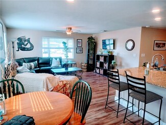 12080 Moss Dr, Fort Myers, FL 33908