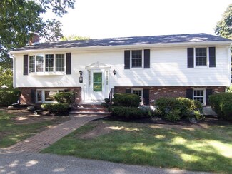 4 Thetford Ave, Braintree, MA 02184