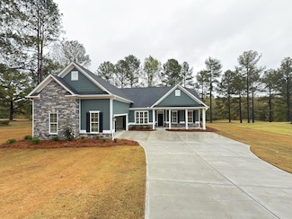 505 Oakmonte Cir, Greenwood, SC 29649