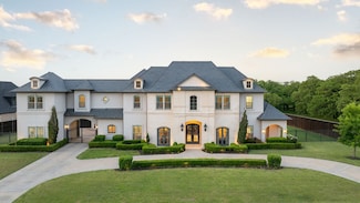 1721 Bur Oak Dr, Southlake, TX 76092
