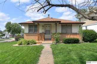 4432 Frederick St, Omaha, NE 68105