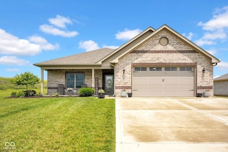 3072 W Glacier Dr, Monrovia, IN 46157