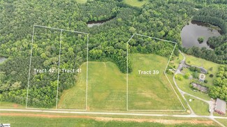 041 Hobby Ln, Kinards, SC 29355