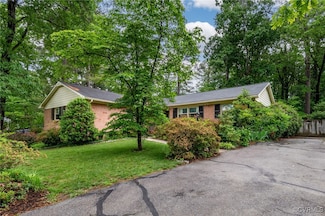 911 Penola Dr, Henrico, VA 23229
