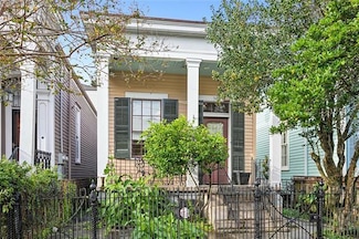 3451 Constance St, New Orleans, LA 70115