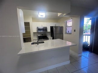 6560 W 27th Ct Unit 2157, Hialeah, FL 33016
