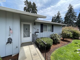 968 W L St Unit 1, Springfield, OR 97477