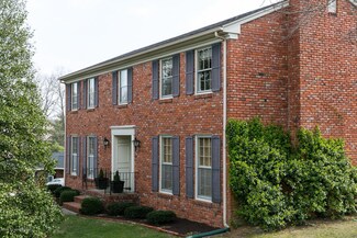 7511 Glen Arbor Rd, Louisville, KY 40222