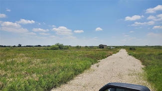 1027 Campbell Rd, Bellevue, TX 76228