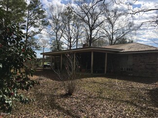 42 R&d Rd, Wiggins, MS 39577