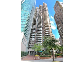 235 E 40th St Unit 9F, New York, NY 10016