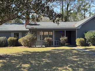 2710 Clayton Dr, Valdosta, GA 31602