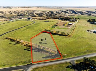 2300 43rd Ave, Minot, ND 58701
