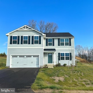 801 Otero Ln, Hedgesville, WV 25427