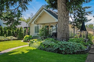 934 E 38th Ave, Spokane, WA 99203