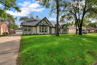 2114 Eaglerock Dr, Houston, TX 77080