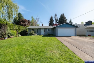 4722 Indiana Ave NE, Salem, OR 97305