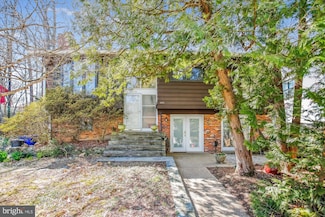 6506 Callander Dr, Bethesda, MD 20817
