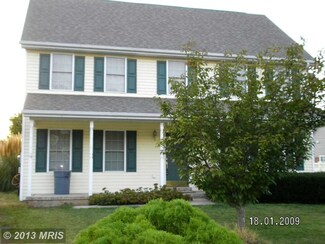 11869 Poland Ct, Remington, VA 22734