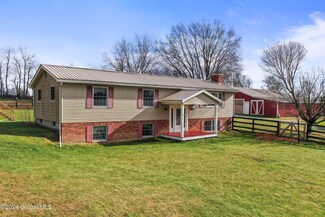 62 Gannon Rd, Buskirk, NY 12028