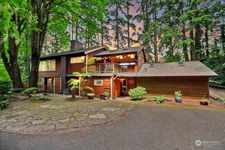 19420 12th Ave NW, Shoreline, WA 98177
