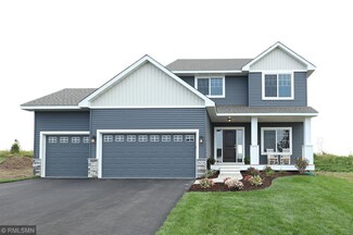 5661 162nd St W, Lakeville, MN 55044