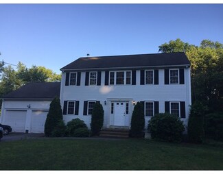 820 Rocky Woods St, Taunton, MA 02780