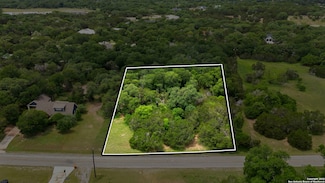 228 River Forest Dr, Boerne, TX 78006