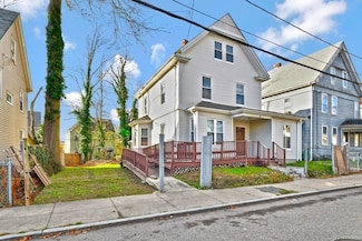 19 Westcott St, Dorchester Center, MA 02124