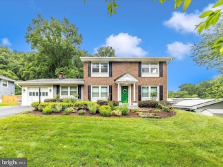18924 Tributary Ln, Gaithersburg, MD 20879