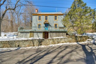 150 Woodland Dr, Upper Black Eddy, PA 18972
