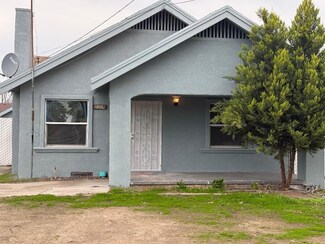 2009 N Fruit Ave, Fresno, CA 93705