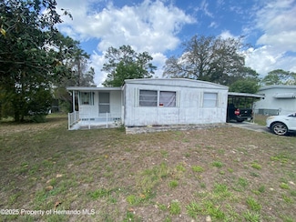 29211 Heckleman St, Brooksville, FL 34602