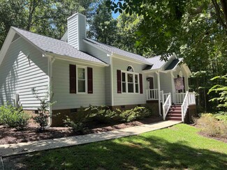 2019 Canterbury Rd, Clayton, NC 27520