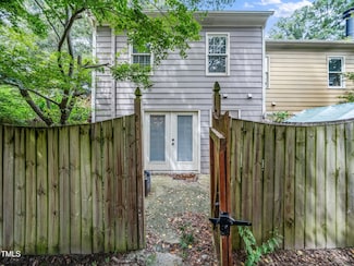 5604 Windy Hollow Ct, Raleigh, NC 27609