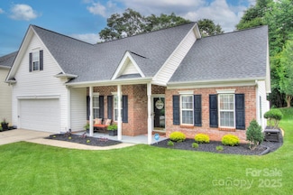 5748 Timbertop Ln, Charlotte, NC 28215