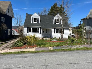 119 Center St, Jim Thorpe, PA 18229
