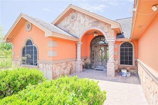 1722 Blue Bird Ave, Penitas, TX 78576