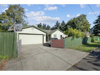 138 NE 192nd Ave, Portland, OR 97230