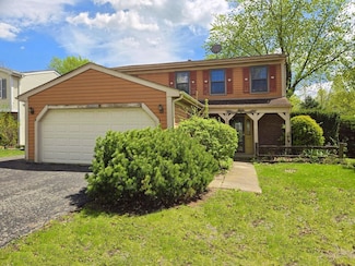 885 Edenwood Dr, Roselle, IL 60172