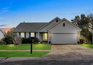 4223 Bielefeld Dr, Florissant, MO 63033
