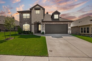 176 Summit Ct, Lavon, TX 75166