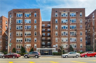 4320 van Cortlandt Park E Unit 6B, Bronx, NY 10470
