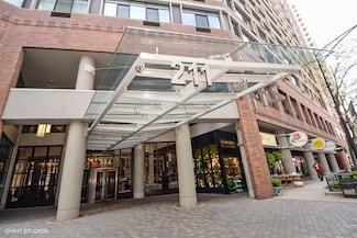 211 E Ohio St Unit 2207, Chicago, IL 60611