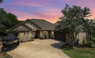 201 La Plata, Buchanan Dam, TX 78609