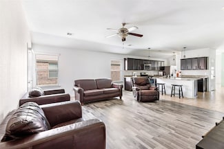 22911 Eselle Creek Dr, Tomball, TX 77375