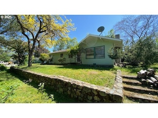 333 W Park St, Grants Pass, OR 97527