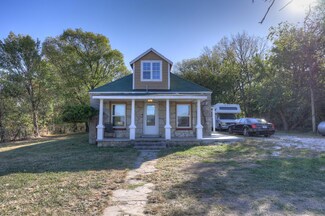 152 S Prigmore Ave, Joplin, MO 64801