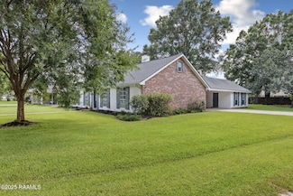 13802 Lynnedale Loop, Abbeville, LA 70510