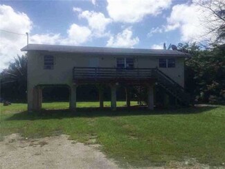 19514 Canal Dr, Summerland Key, FL 33042